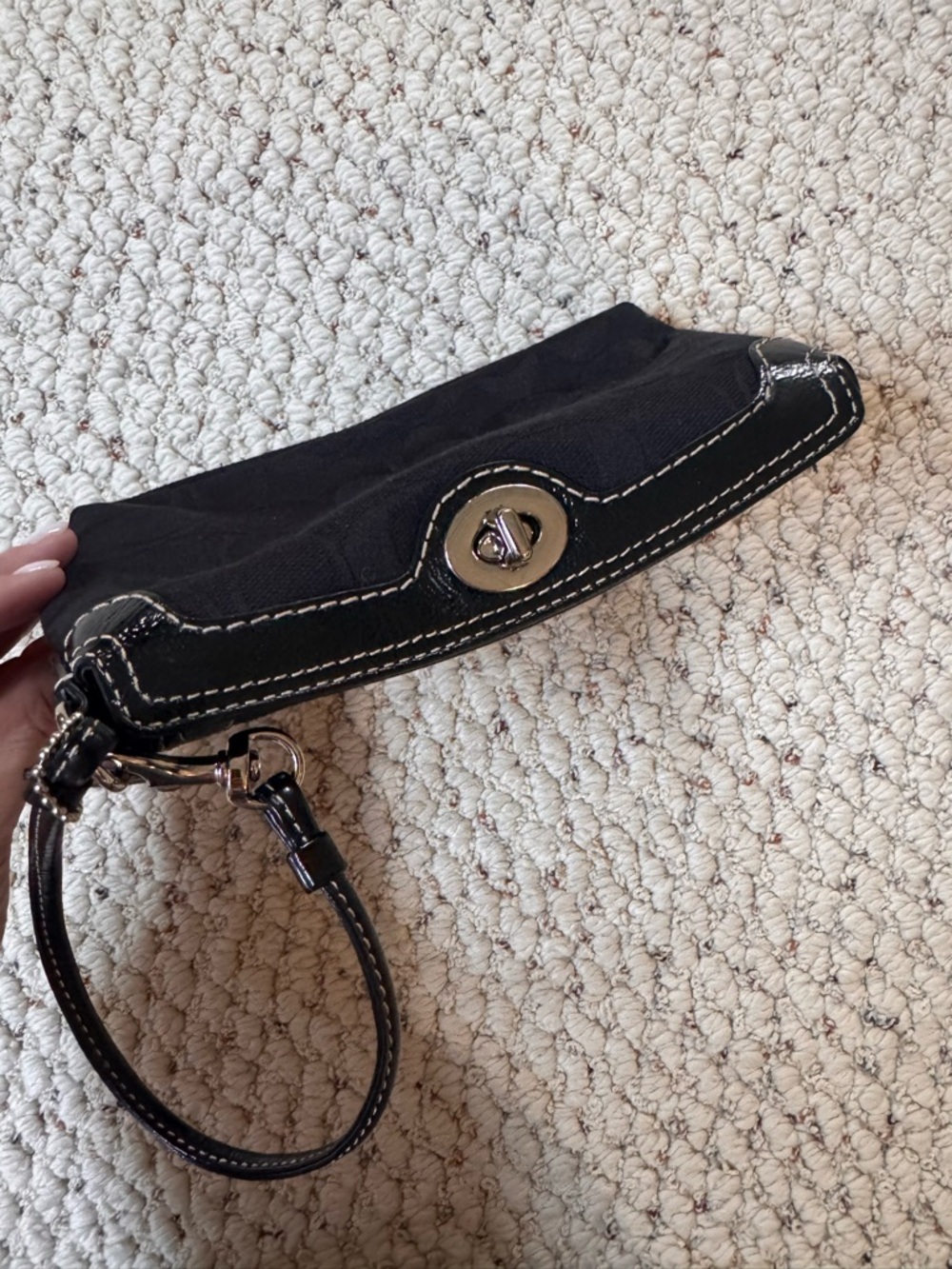 Vintage Y2K Coach Black Signature Wristlet Clutch - Picture 3 of 5